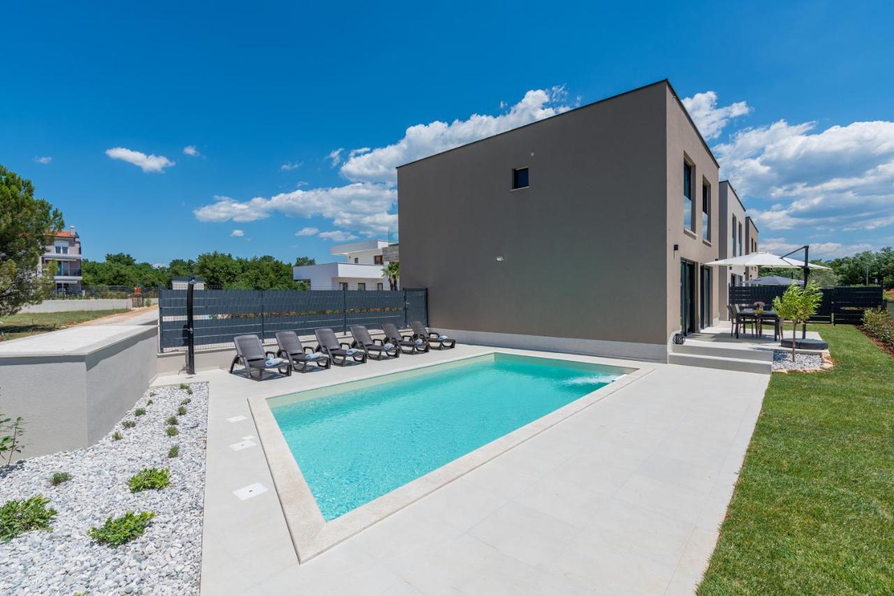 Villa Atena Poreč Eksteriør bilde