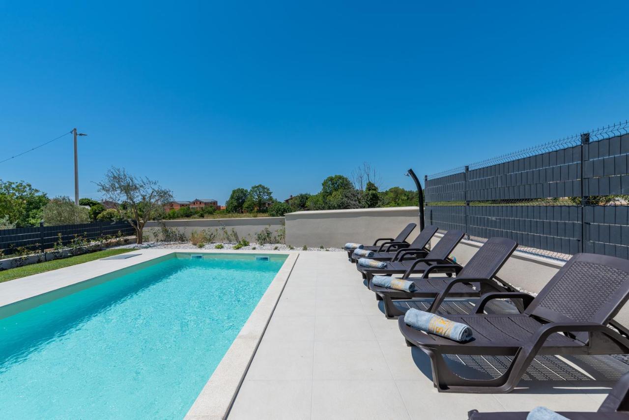 Villa Atena Poreč Eksteriør bilde